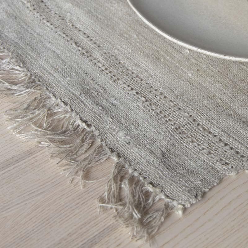 Buy Avidha Tablerunner Table Runner from Vaaree