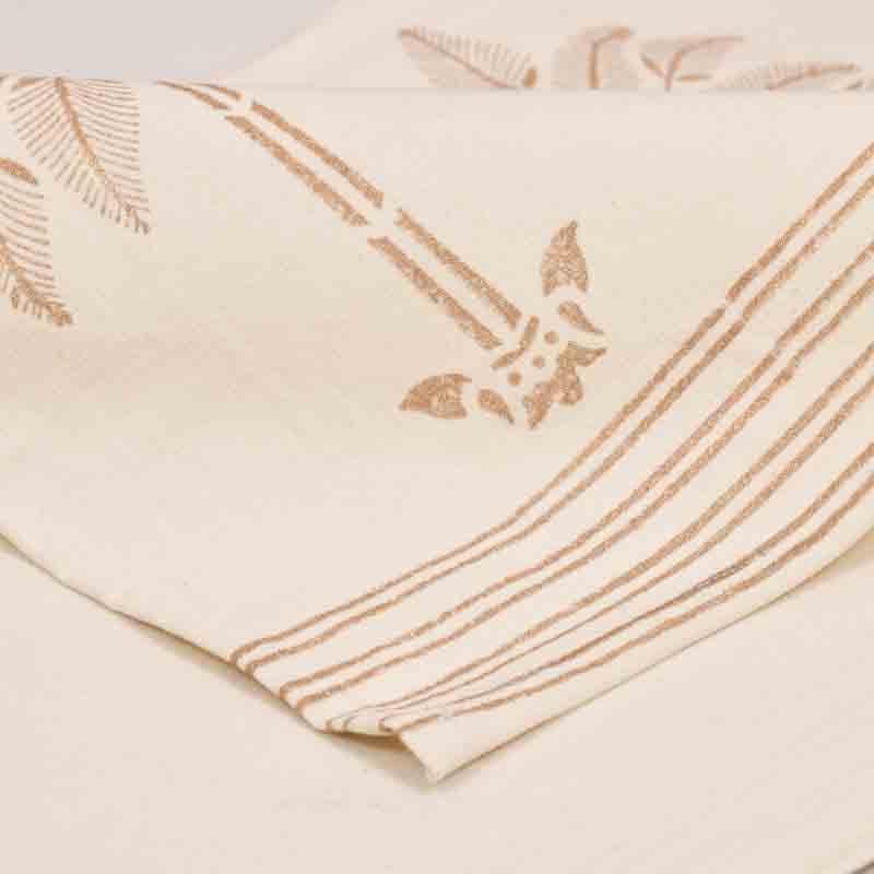 Buy Poco Coco Table Runner Table Runner from Vaaree