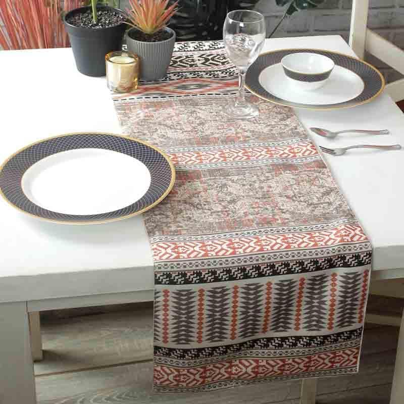 Buy Prisma Aztec Table Runner Table Runner from Vaaree