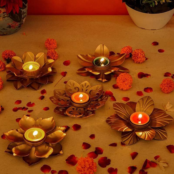 Buy Floral Desires Tealight Holder Set Candle Holders from Vaaree