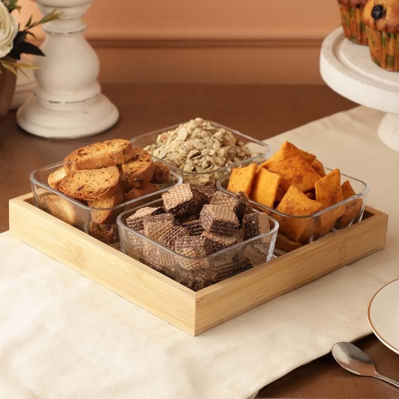 Buy Cedar Deli Serving Set - Set Of Four Serving Tray from Vaaree