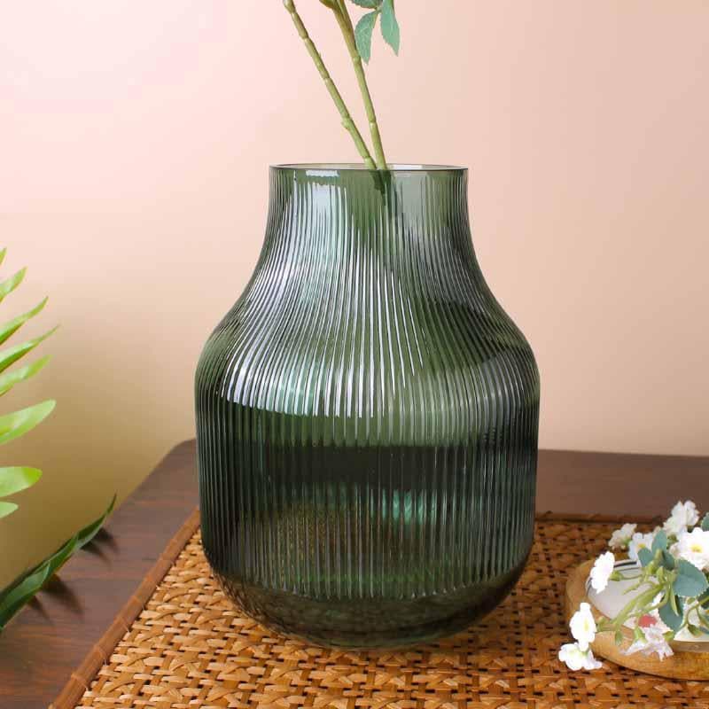 Buy Bella Ribbed Vase - Green Vase from Vaaree