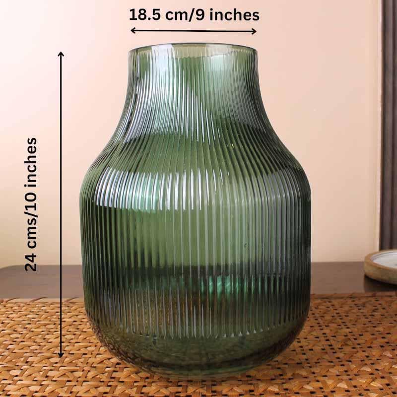 Buy Bella Ribbed Vase - Green Vase from Vaaree