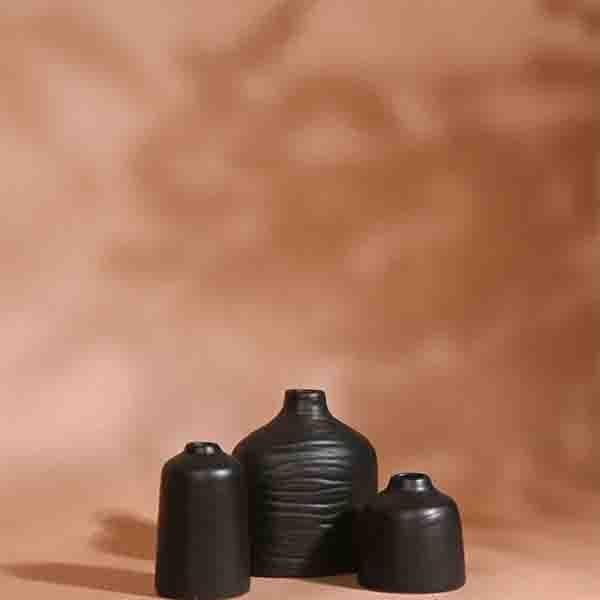 Buy Black Family Vase Vase from Vaaree