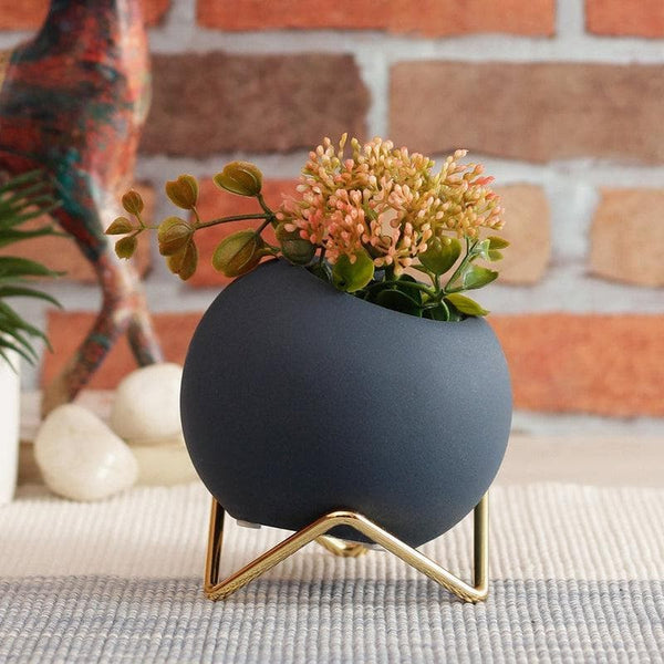 Buy Vase - Charcoal Grey Circular Vase at Vaaree online