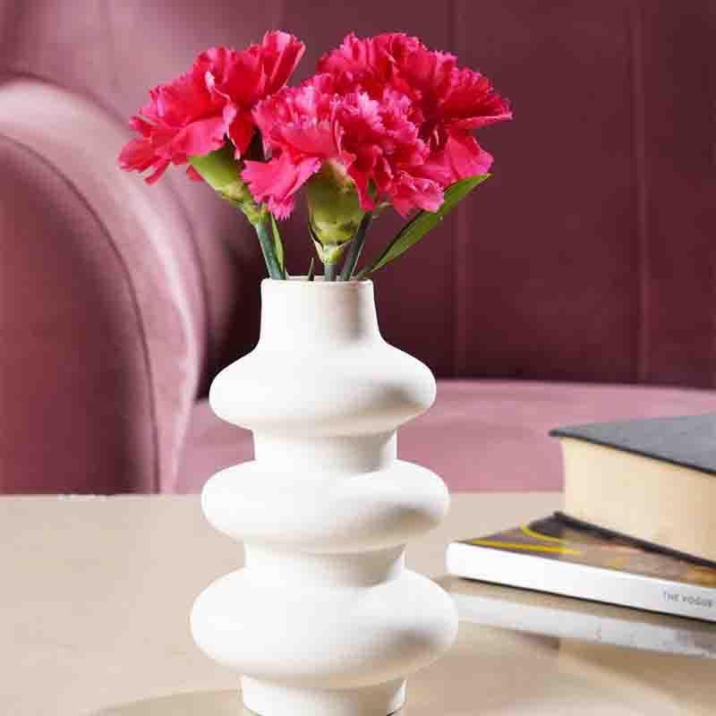 Buy Oh So Bubbly Vase - White Vase from Vaaree