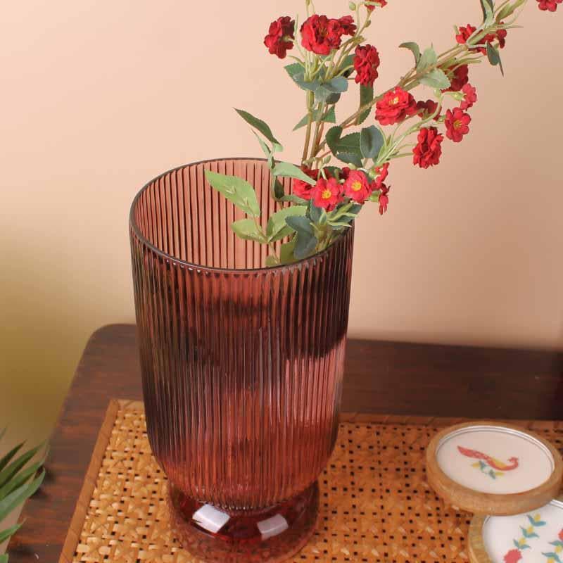 Buy Pitter-Patter Ribbed Vase - Burgundy Vase from Vaaree