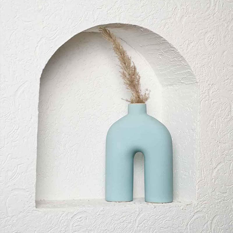 Buy Scandinavian U Vase - Blue Vase from Vaaree