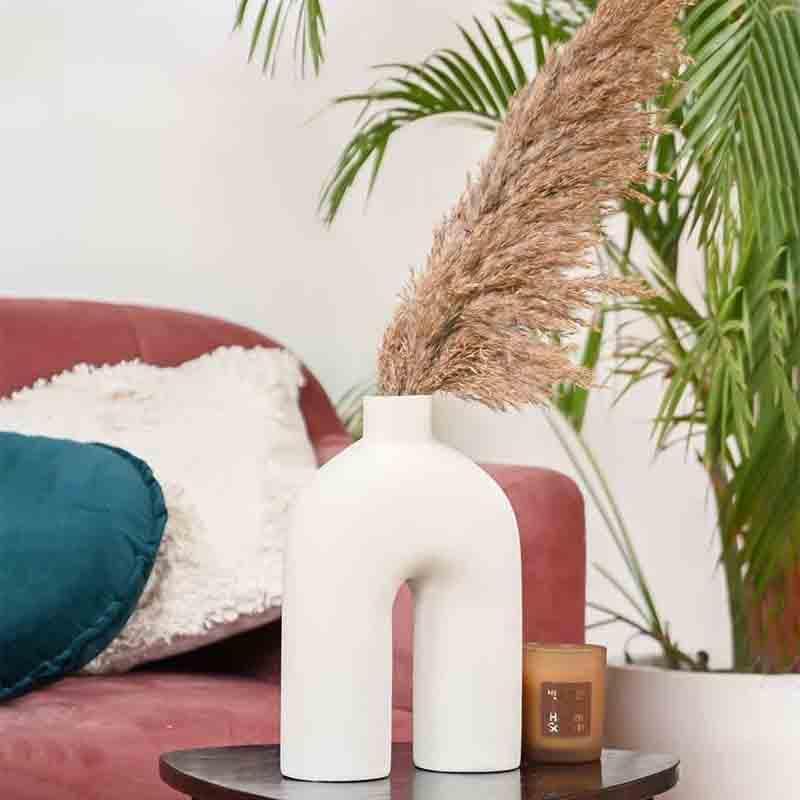 Buy Scandinavian U Vase - White Vase from Vaaree