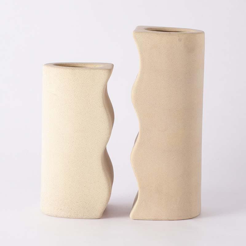 Buy Unidentical Twins Vase - Set Of Two Vase from Vaaree