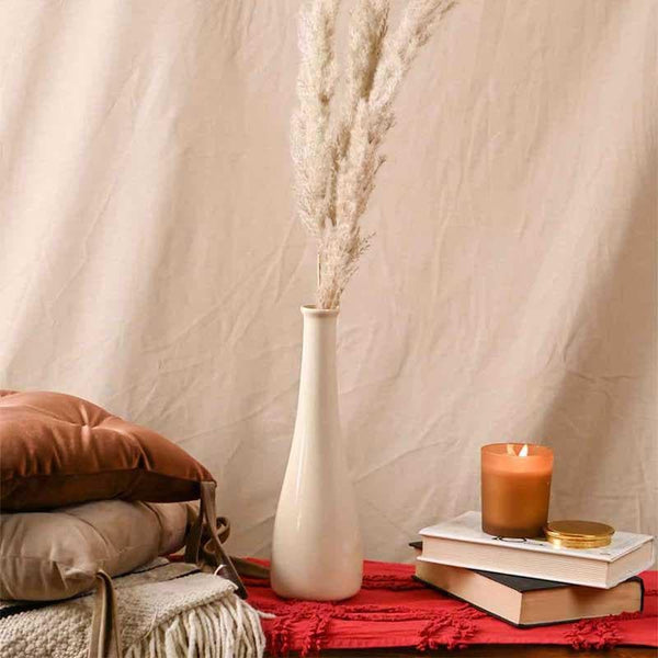 Buy Vase - White Swan Vase at Vaaree online