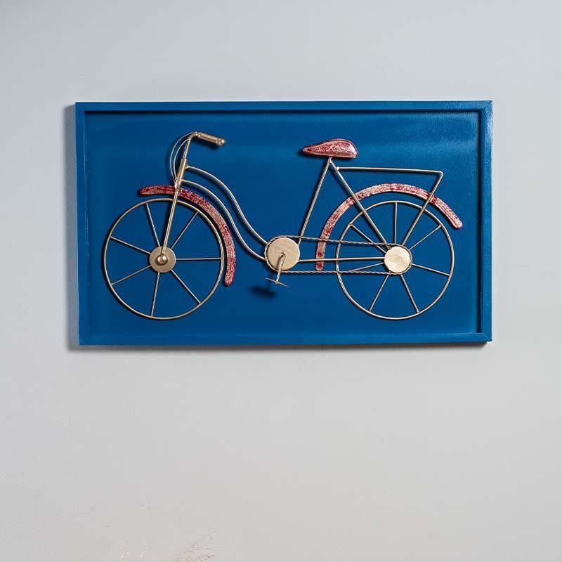 Buy Copper Hues Retro Bicycle Wall Accents from Vaaree