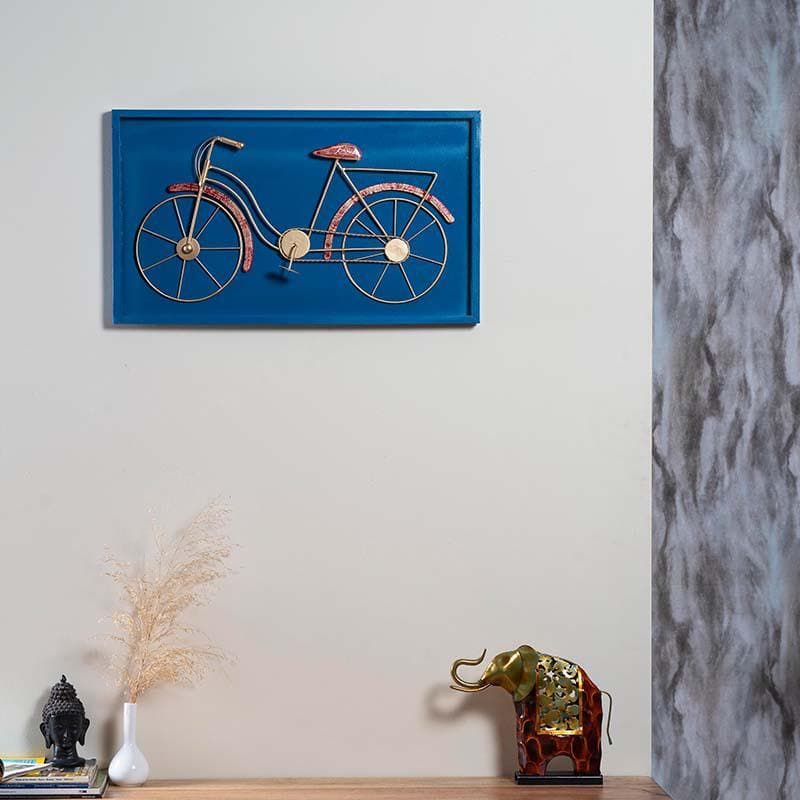 Buy Copper Hues Retro Bicycle Wall Accents from Vaaree