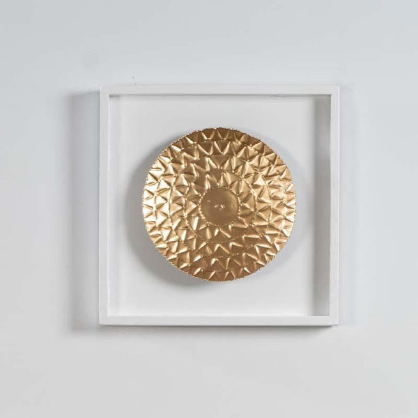 Wall Accents - Golden Circle Wall Frame Décor