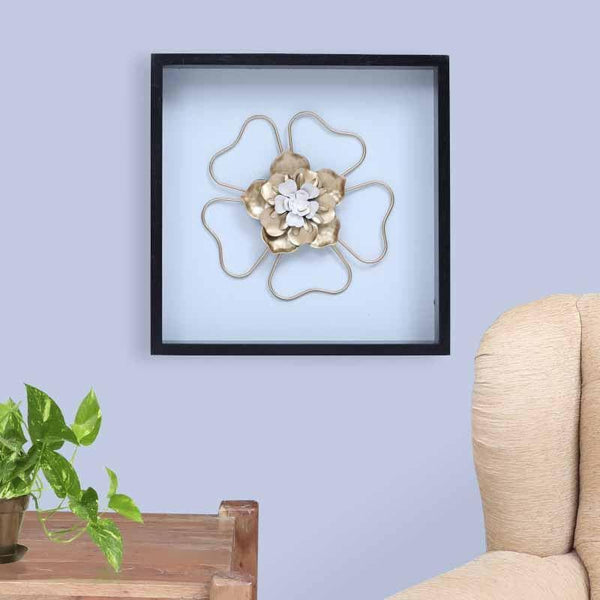 Wall Accents - The Gold Flower Wall Accent