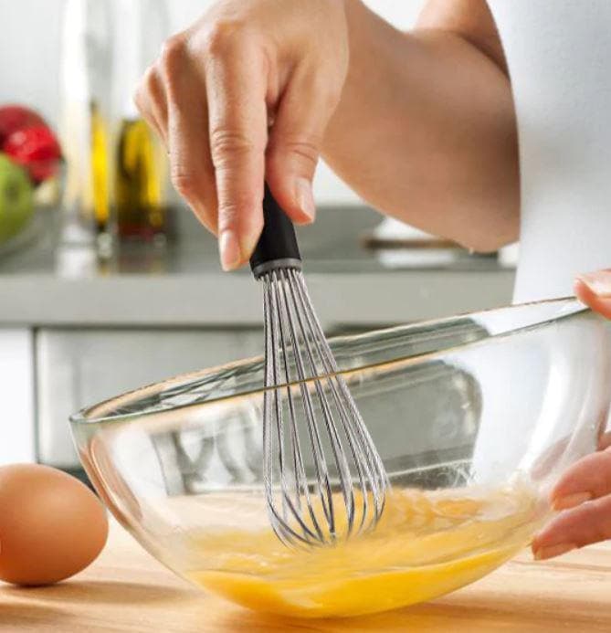 Buy Nylon Plastic Handle Whisk Whisk from Vaaree